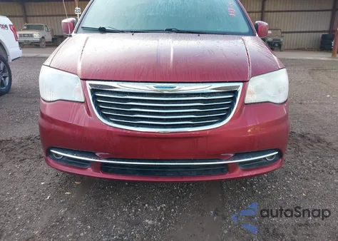 2014 Chrysler Town & Country Touring z USA, uszkodzony, nr VIN 2C4RC1BG5ER433714